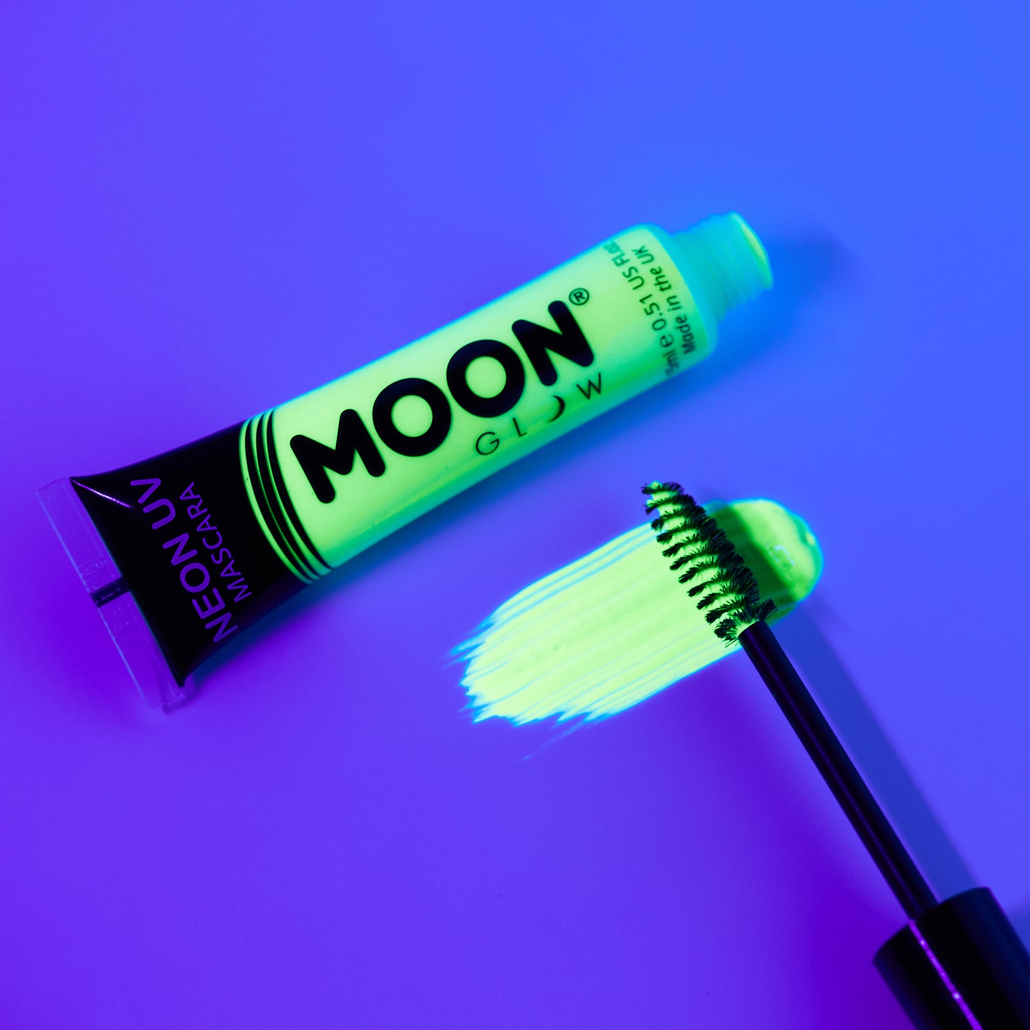 Neon UV Mascara